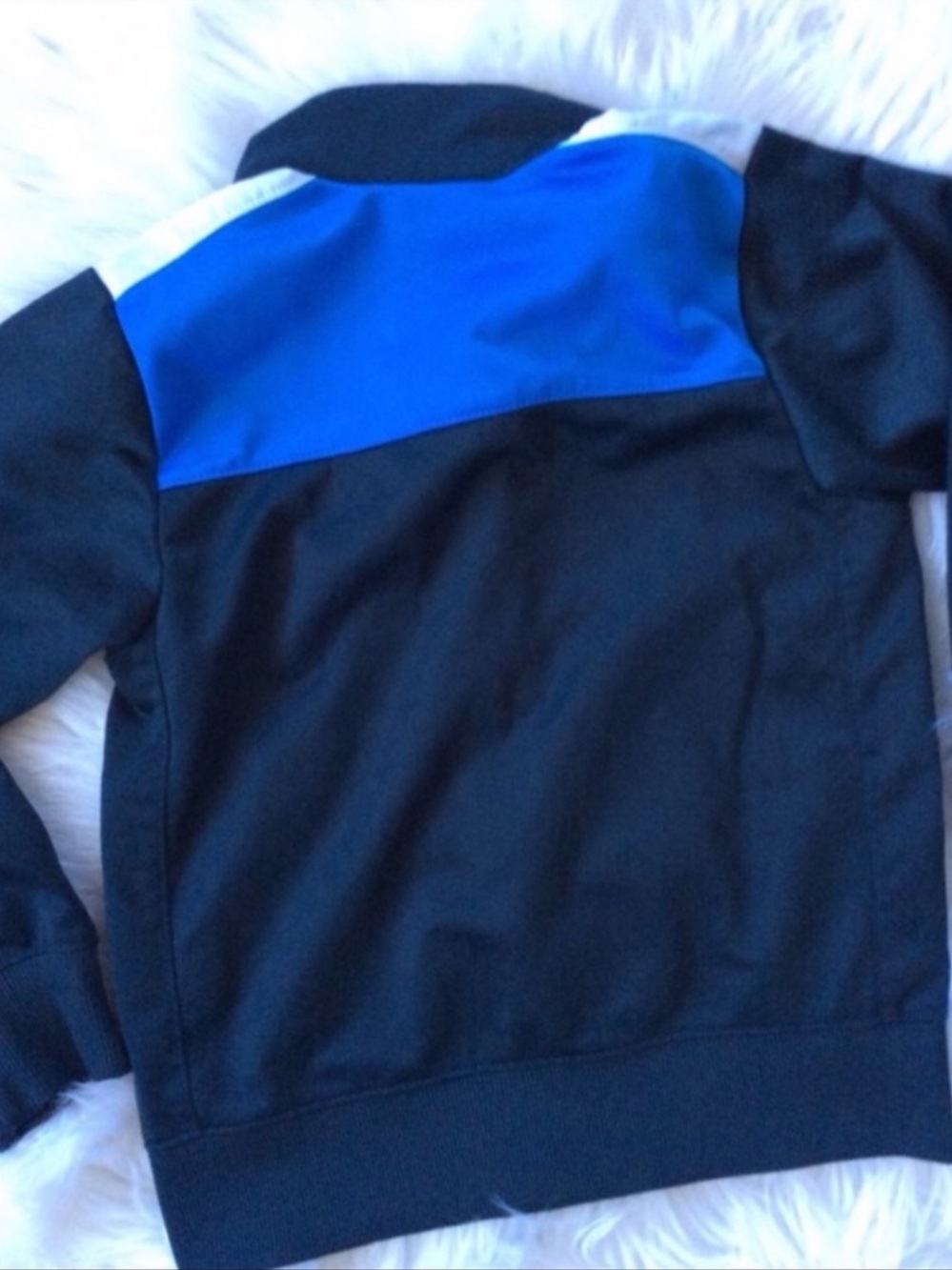 NIKE Performance Jacket - Picture 2 of 4